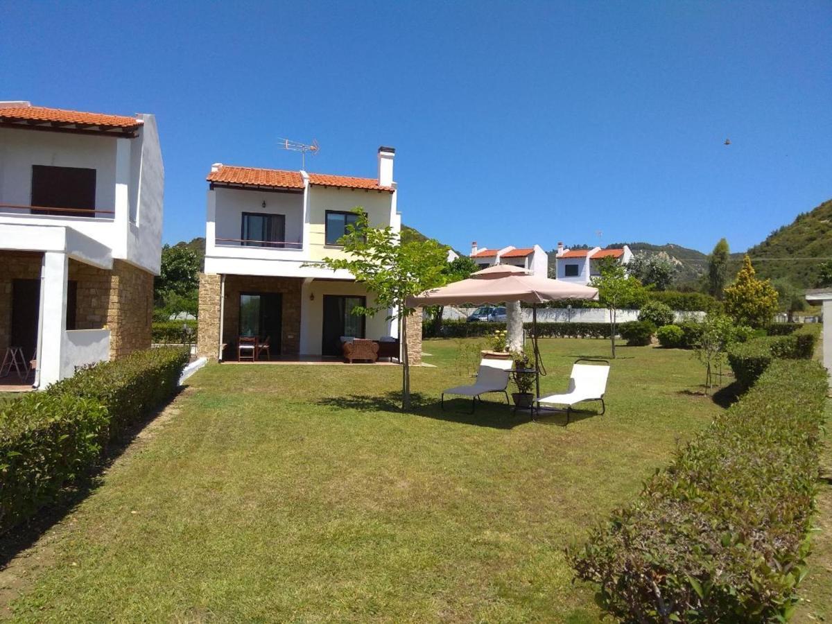 Villa Nadia Nea Skioni Bagian luar foto