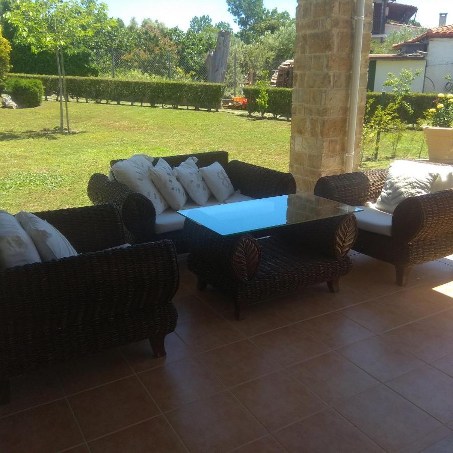 Villa Nadia Nea Skioni Bagian luar foto